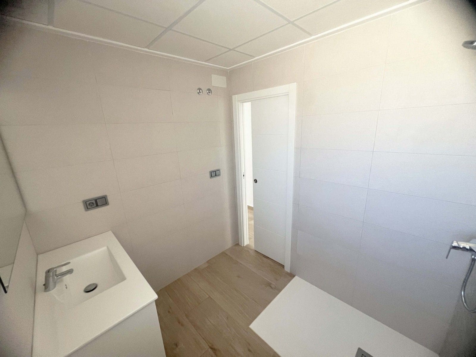 3 bedroom Villa for sale in Pinoso with pool - € 350,000 (Ref: 8894426)