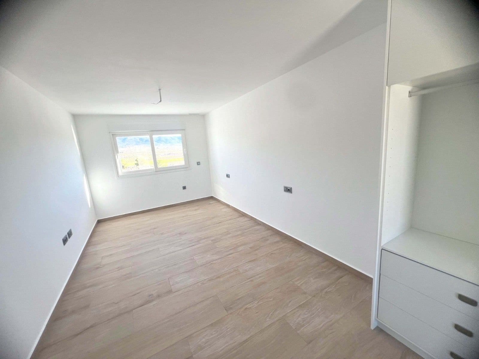 3 bedroom Villa for sale in Pinoso with pool - € 350,000 (Ref: 8894426)