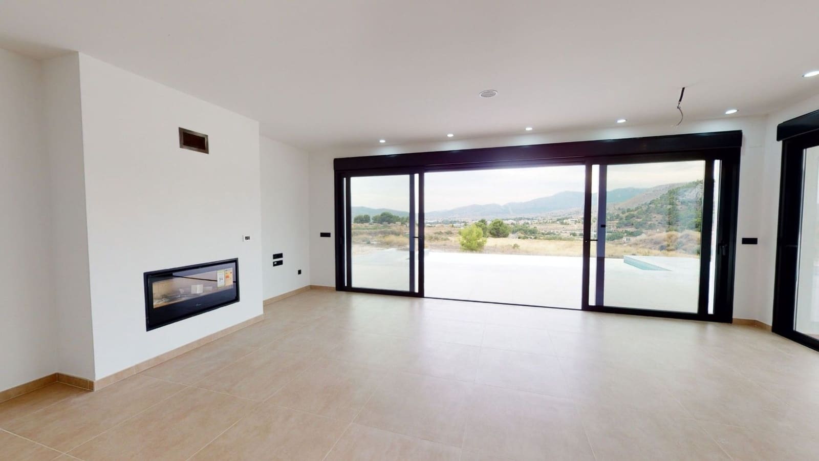 4 bedroom Villa for sale in Aspe with pool - € 465,000 (Ref: 8894427)