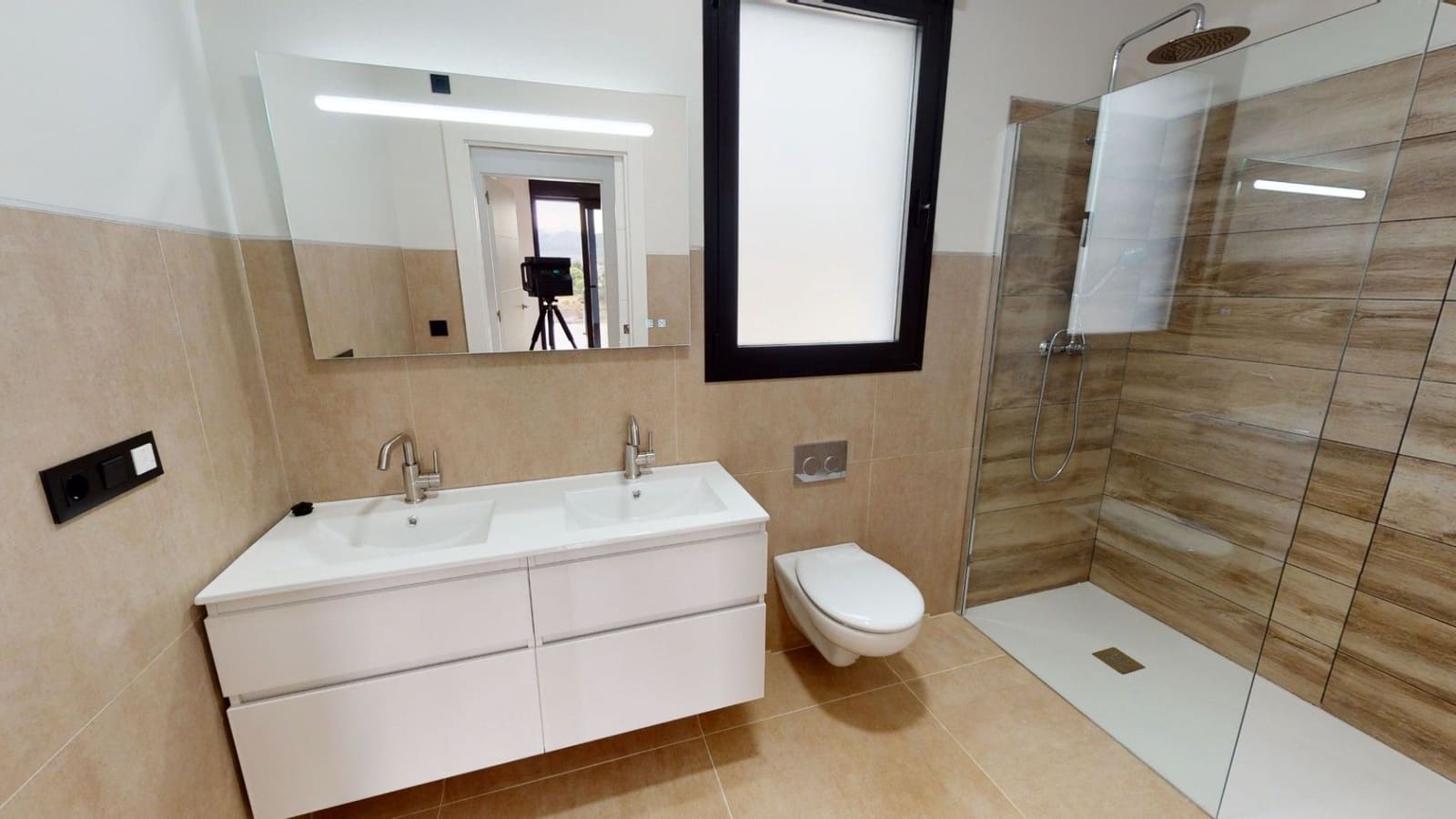 4 bedroom Villa for sale in Aspe with pool - € 465,000 (Ref: 8894427)