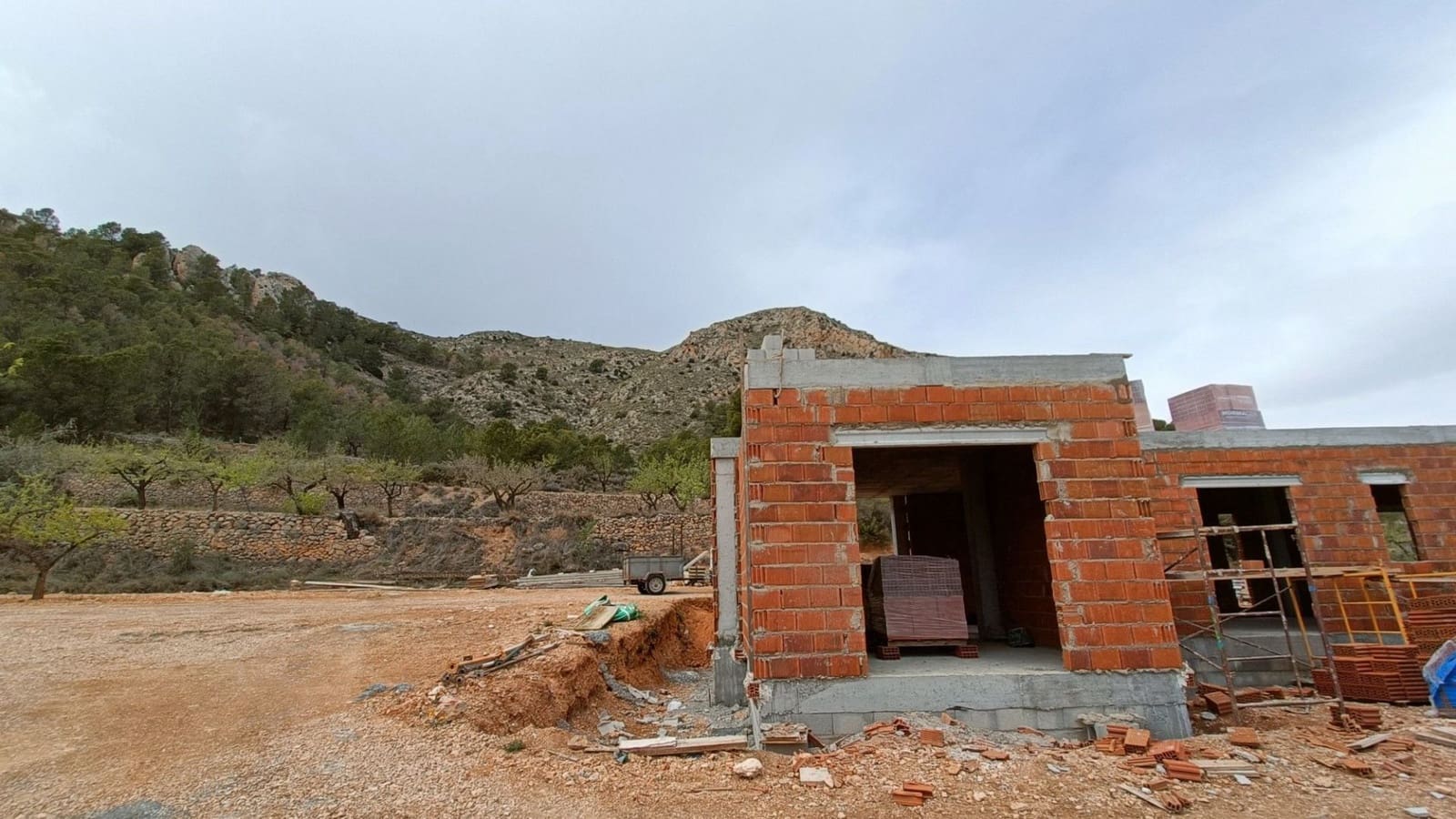 4 Zimmer Villa zu verkaufen in La Romana mit Pool - 450.000 € (Ref: 8894428)