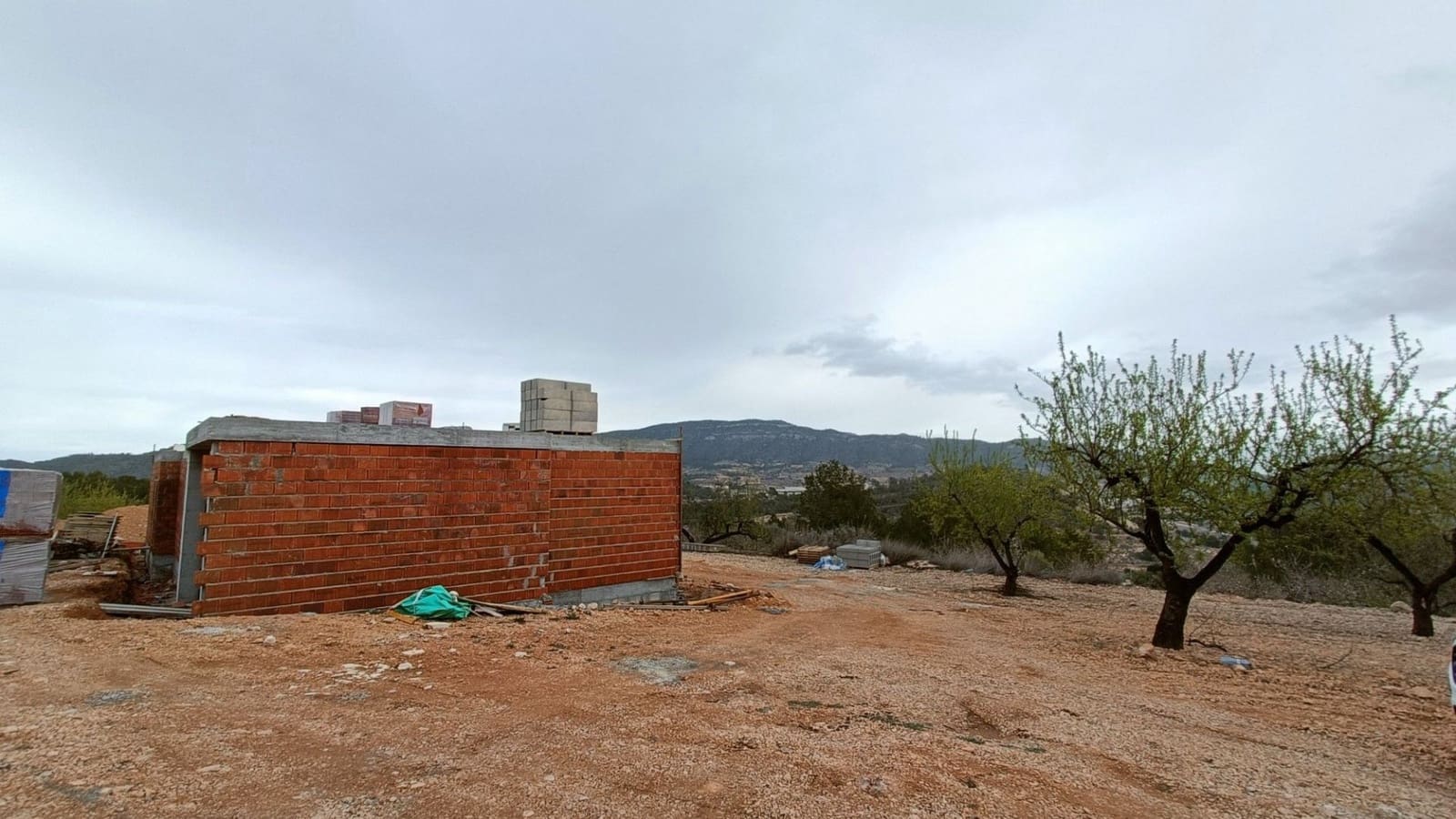 4 Zimmer Villa zu verkaufen in La Romana mit Pool - 450.000 € (Ref: 8894428)