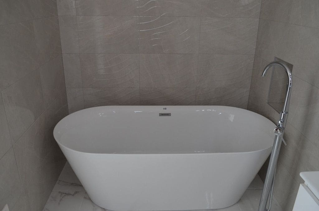 Chalet de 4 habitaciones en Pinoso en venta con piscina garaje - 505.000 € (Ref: 8894435)