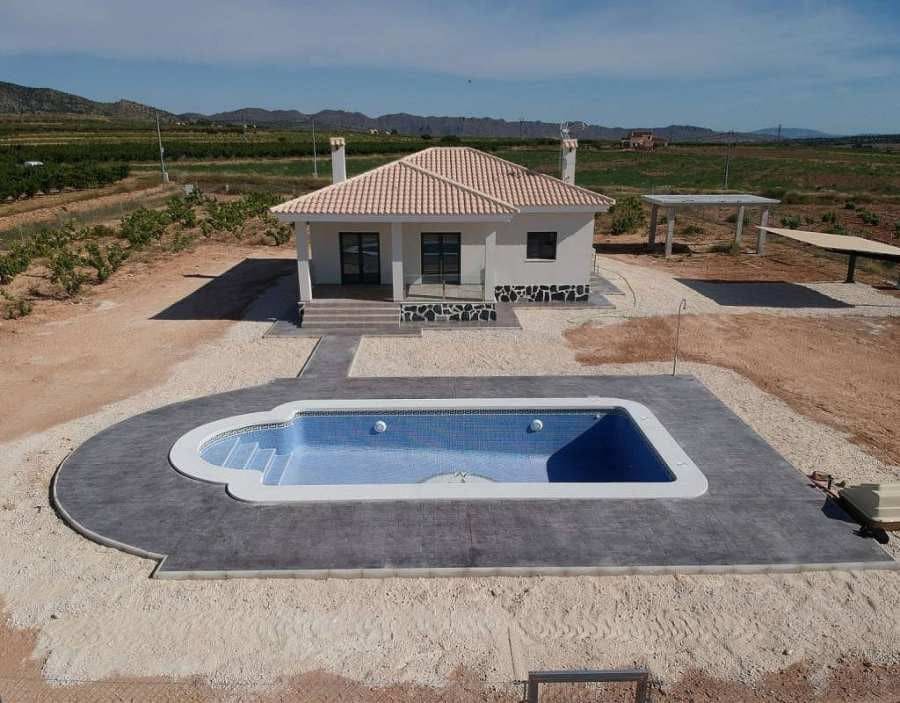 3 bedroom Villa for sale in Pinoso with pool garage - € 332,000 (Ref: 8894439)