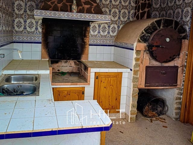 4 sovrum Villa till salu i Fortuna med pool garage - 199 999 € (Ref: 9020562)