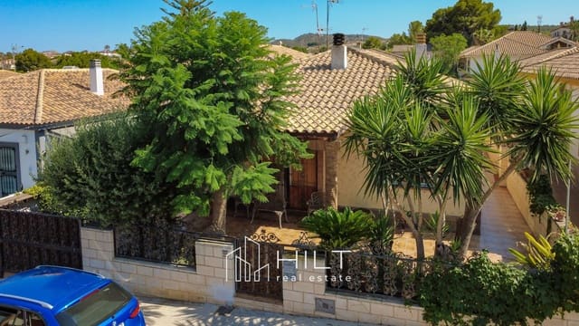 3 soveværelse Villa til salg i Bigastro med garage - € 224.999 (Ref: 9029402)