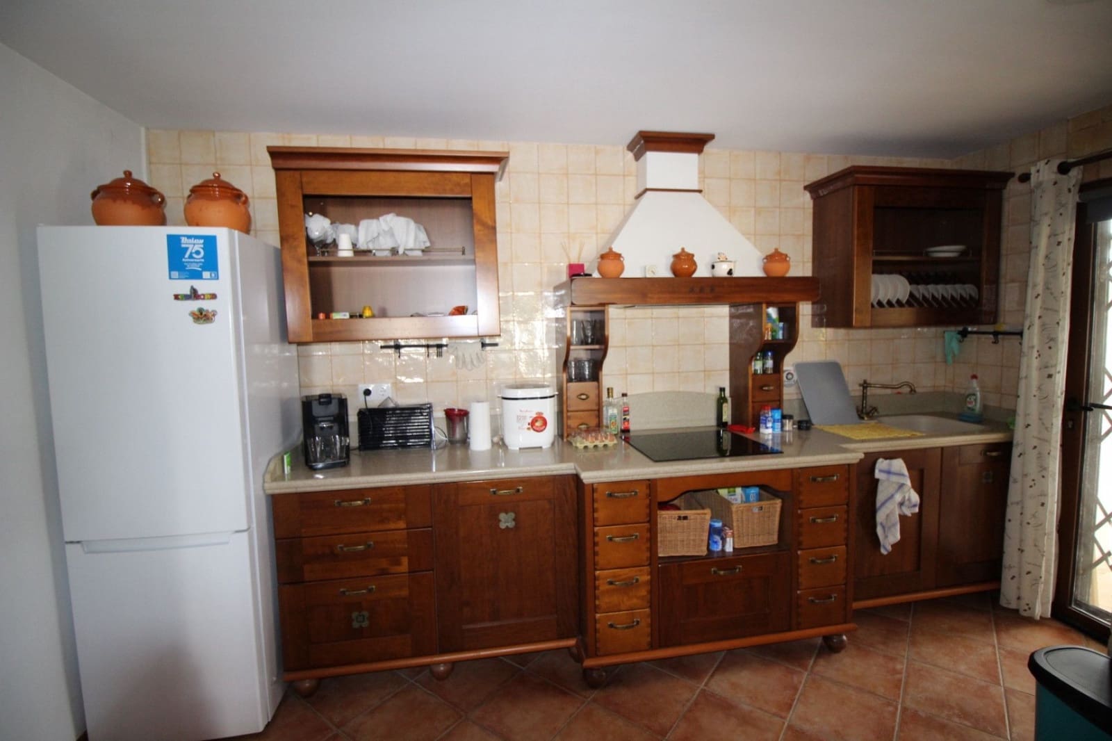 3 sypialnia Willa na sprzedaż w Fortuna z basenem garażem - 199 998 € (Ref: 9077786)