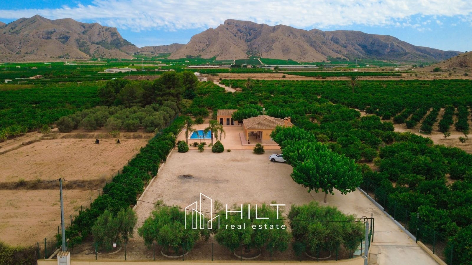 2 soveværelse Villa til salg i Orihuela med swimmingpool garage - € 319.999 (Ref: 9160801)