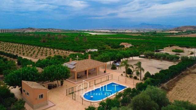 2 soveværelse Villa til salg i Orihuela med swimmingpool garage - € 319.999 (Ref: 9160801)