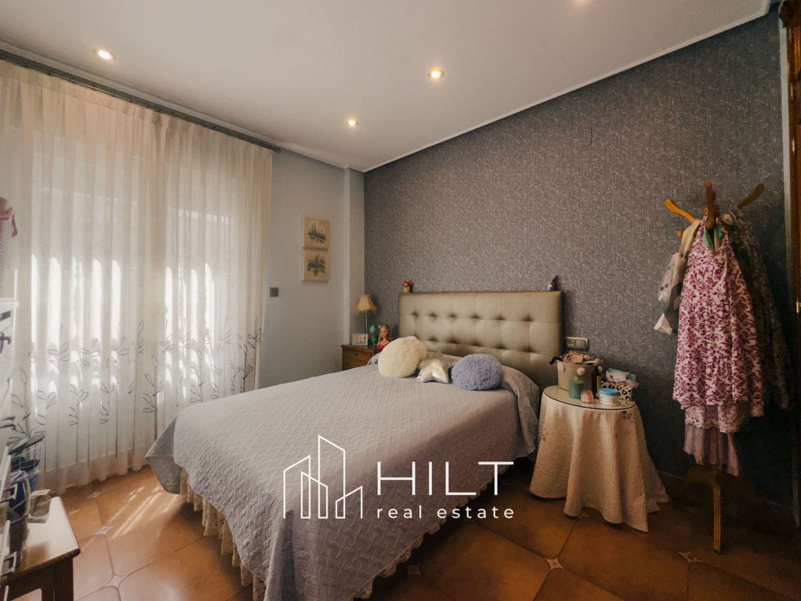 6 bedroom Villa for sale in Bigastro with garage - € 499,999 (Ref: 9165522)