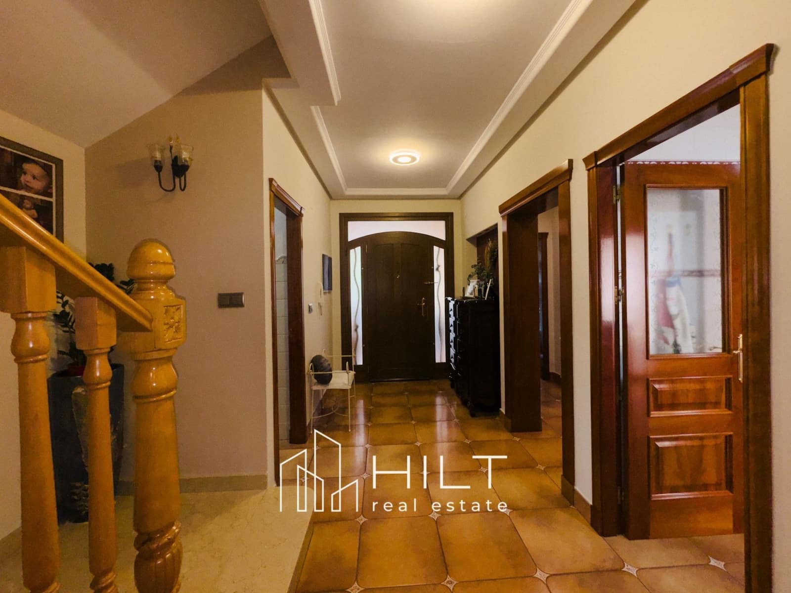 6 bedroom Villa for sale in Bigastro with garage - € 499,999 (Ref: 9165522)