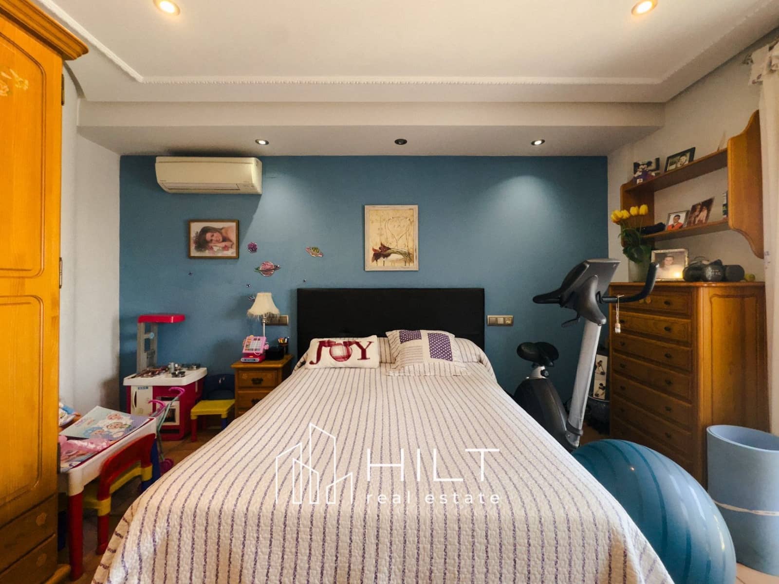 6 bedroom Villa for sale in Bigastro with garage - € 499,999 (Ref: 9165522)