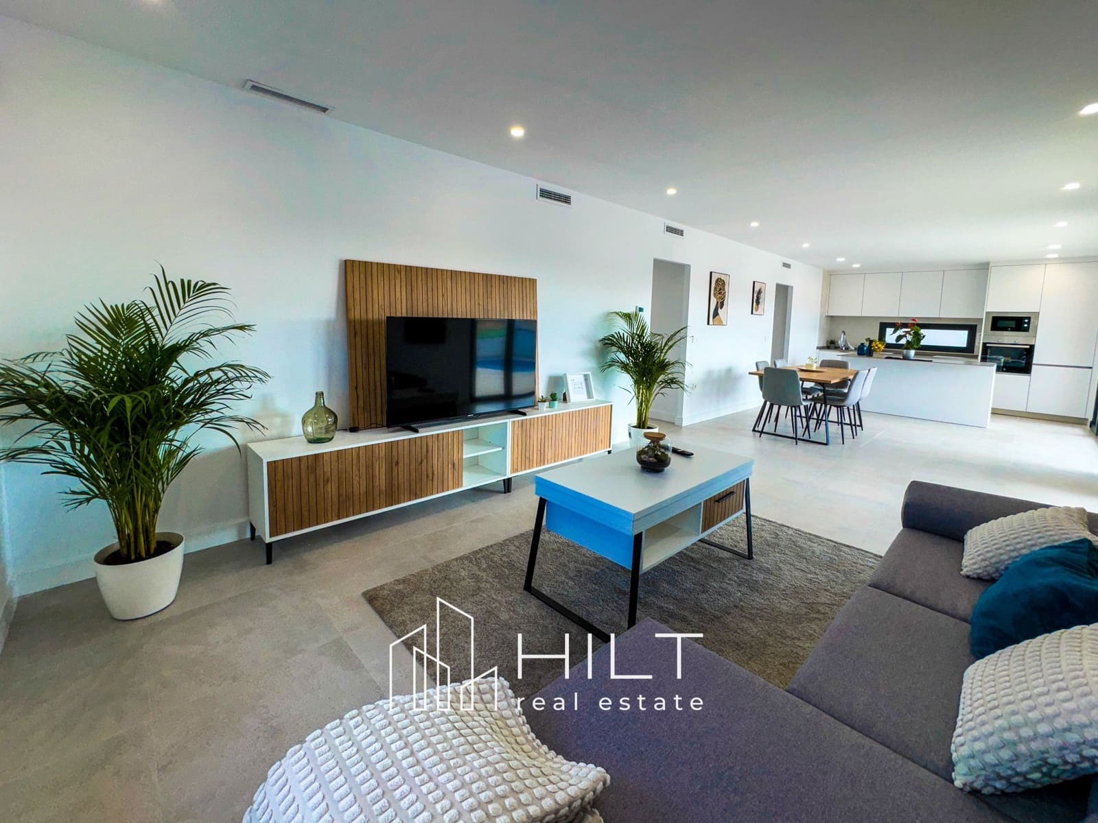 3 soveværelse Villa til salg i La Pinilla med swimmingpool garage - € 244.599 (Ref: 9200294)