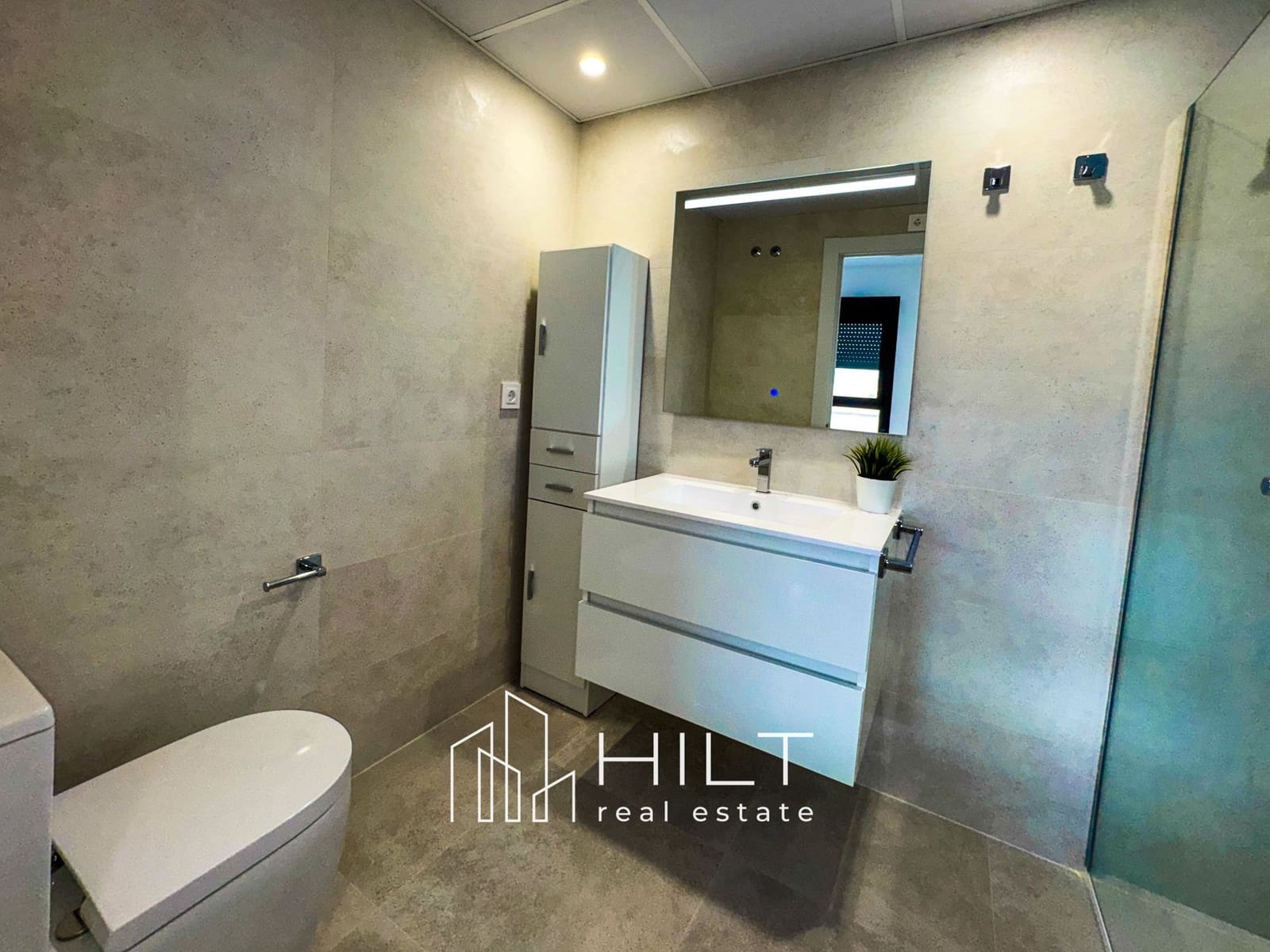 3 soveværelse Villa til salg i La Pinilla med swimmingpool garage - € 244.599 (Ref: 9200294)