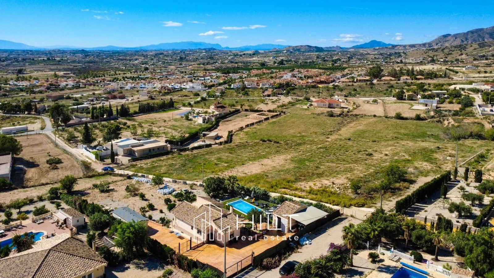 4 slaapkamer Villa te koop in Fortuna met zwembad garage - € 259.999 (Ref: 9353209)