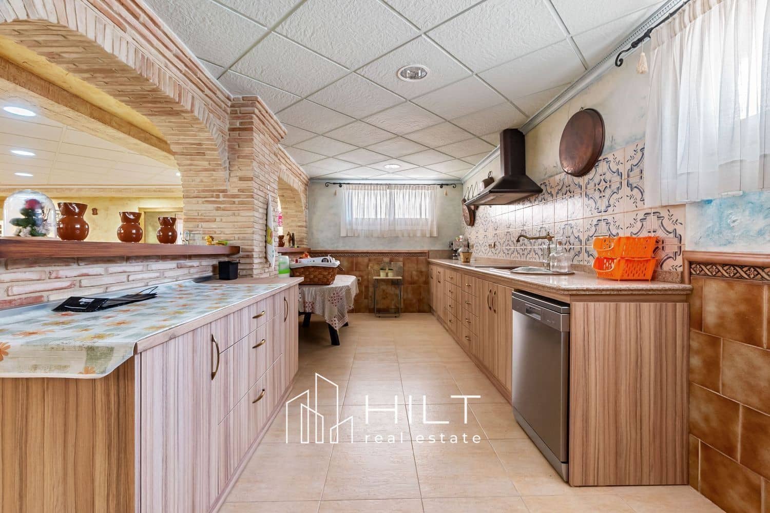 5 sovrum Villa till salu i Almoradi med pool garage - 649 999 € (Ref: 9356685)