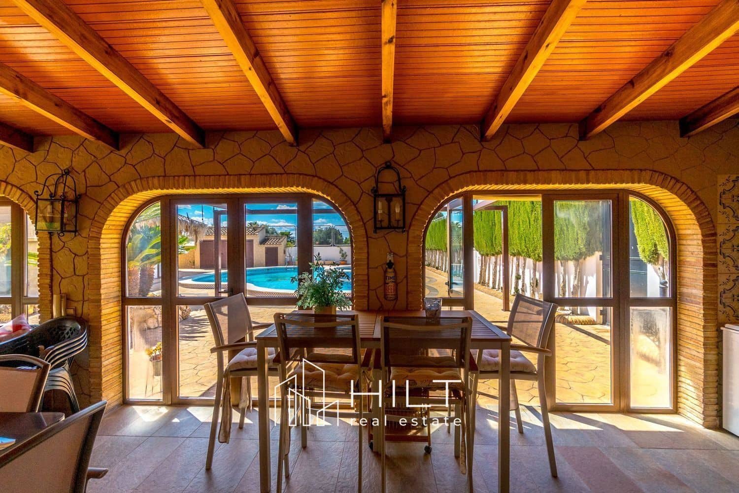 5 bedroom Villa for sale in Rafal with pool garage - € 649,999 (Ref: 9356686)