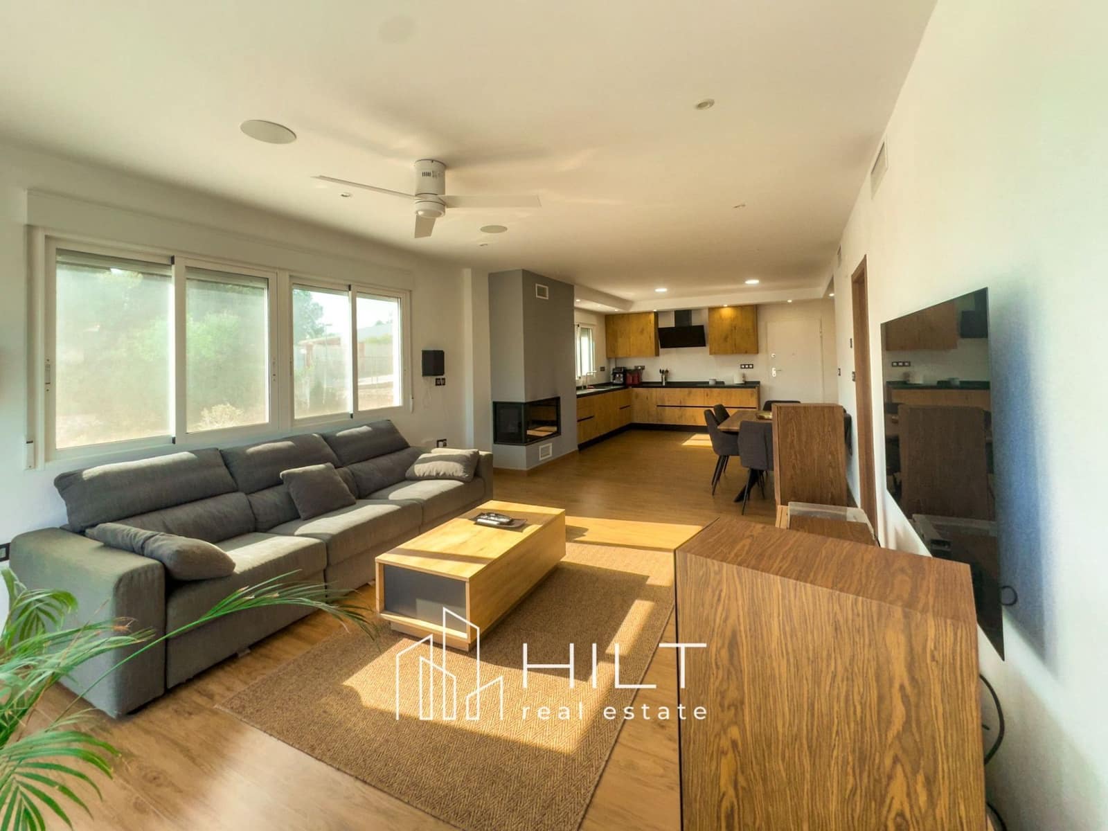 4 soverom Villa til salgs i Fortuna med garasje - € 274 999 (Ref: 9378768)