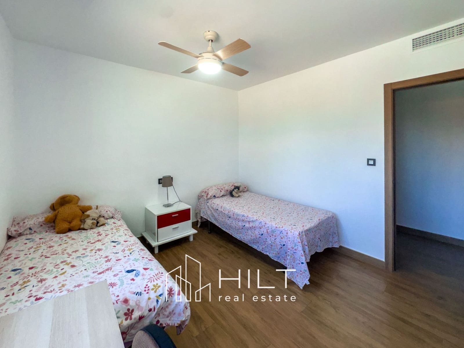 4 soverom Villa til salgs i Fortuna med garasje - € 274 999 (Ref: 9378768)