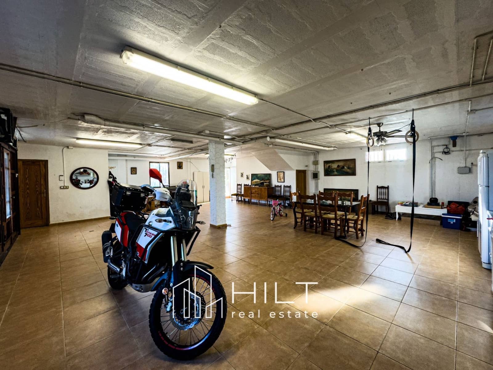 5 makuuhuone Huvila myytävänä paikassa Fortuna mukana uima-altaan 
autotalli - 314 999 € (Ref: 9378769)