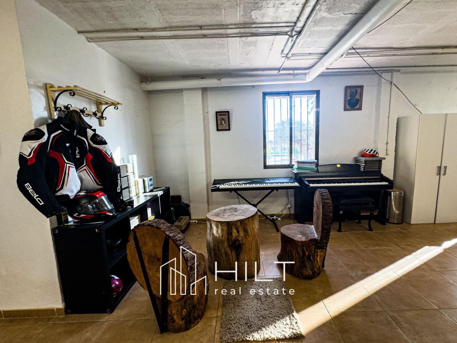 5 makuuhuone Huvila myytävänä paikassa Fortuna mukana uima-altaan 
autotalli - 314 999 € (Ref: 9378769)