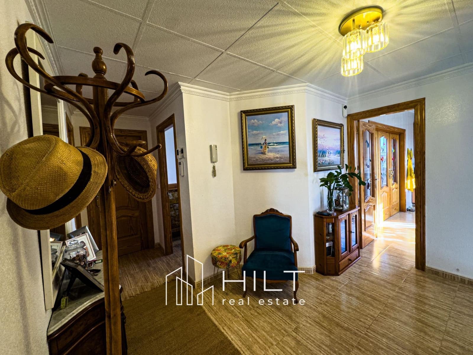 5 makuuhuone Huvila myytävänä paikassa Fortuna mukana uima-altaan 
autotalli - 314 999 € (Ref: 9378769)