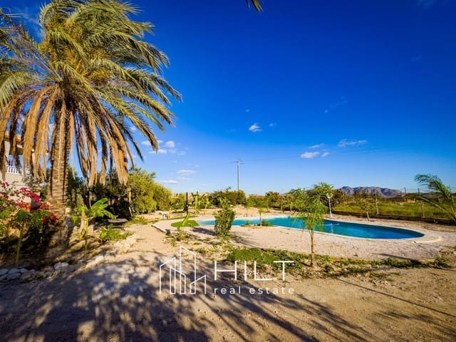 5 makuuhuone Huvila myytävänä paikassa Fortuna mukana uima-altaan 
autotalli - 314 999 € (Ref: 9378769)