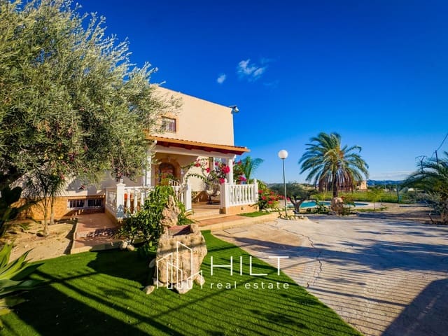 5 makuuhuone Huvila myytävänä paikassa Fortuna mukana uima-altaan 
autotalli - 314 999 € (Ref: 9378769)