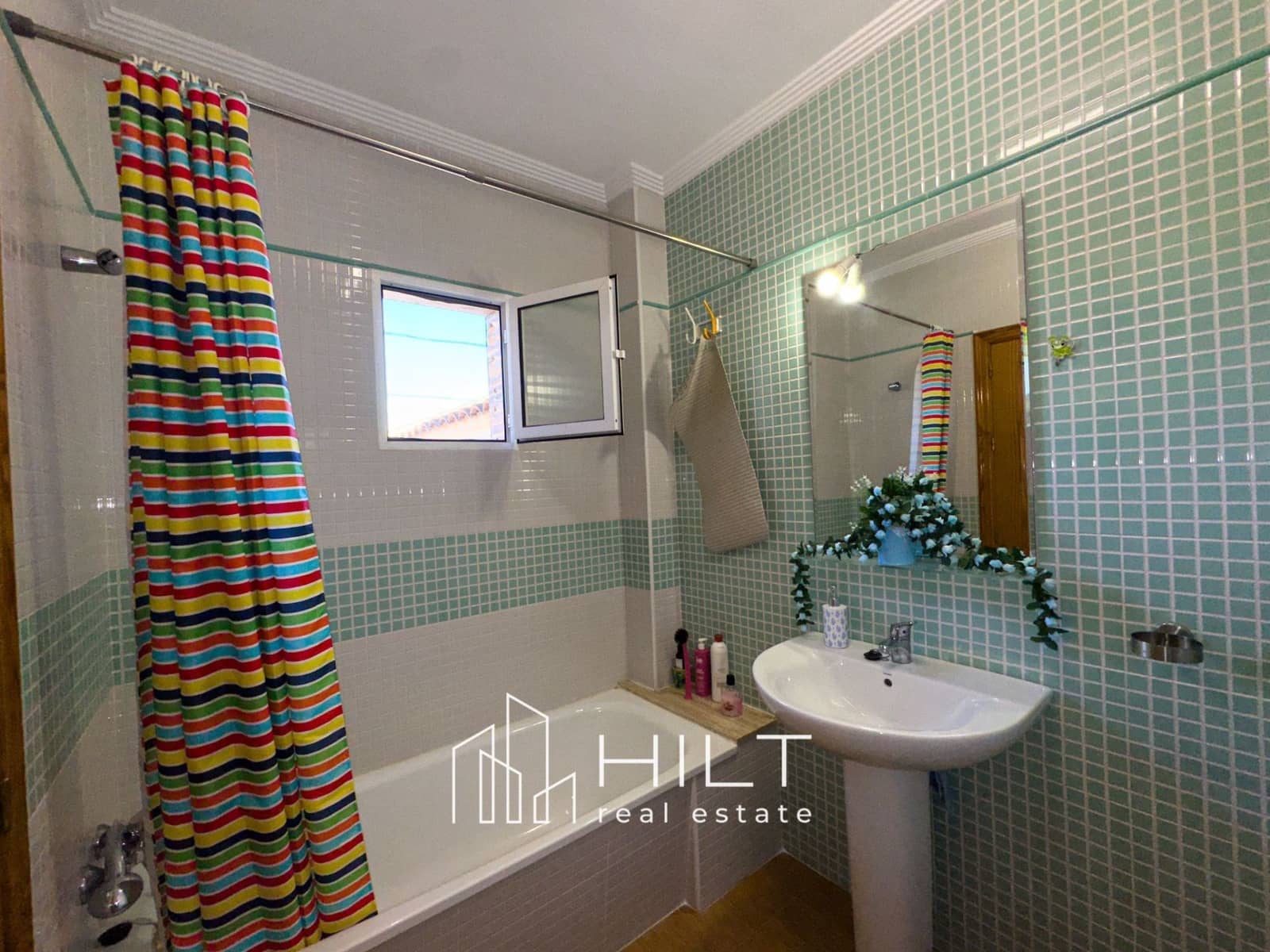 3 bedroom Villa for sale in La Murada with garage - € 188,000 (Ref: 9402966)