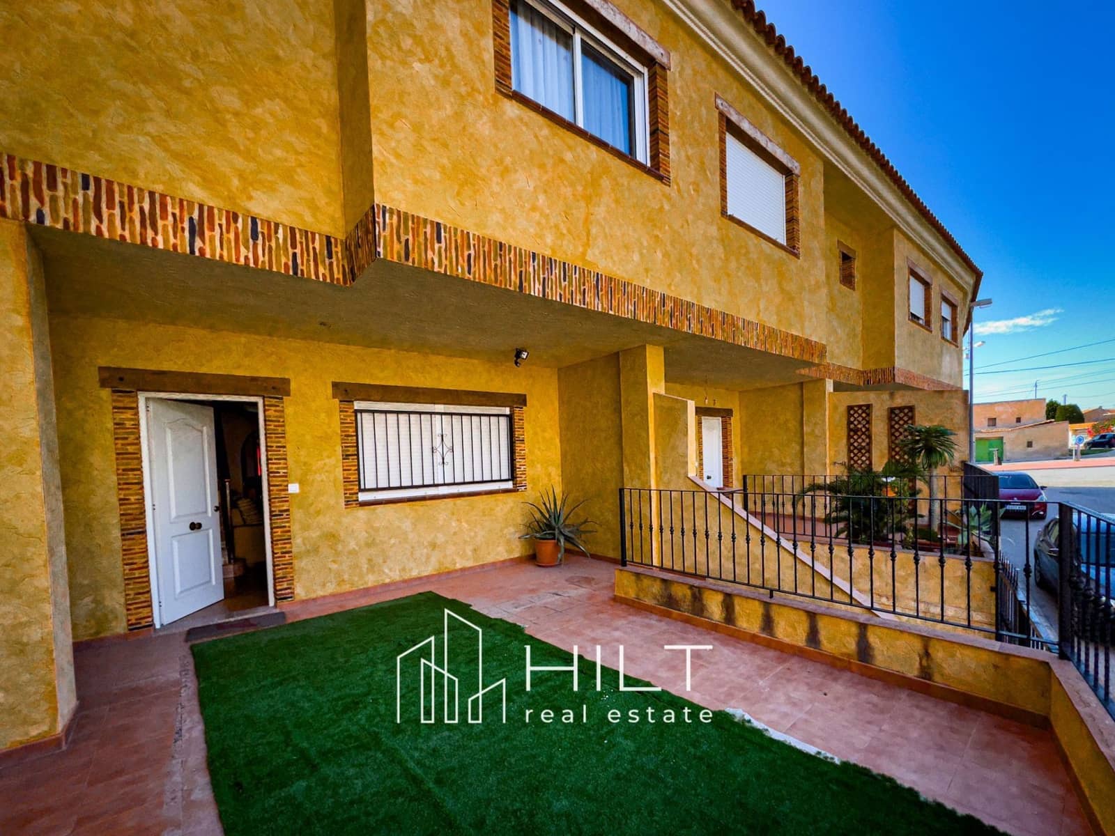 3 bedroom Villa for sale in La Murada with garage - € 188,000 (Ref: 9402966)