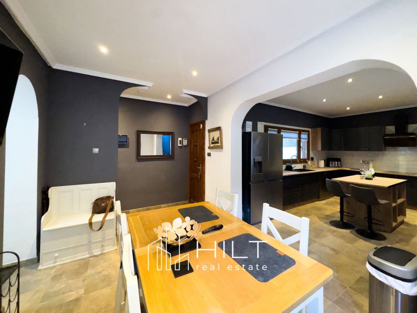 4 bedroom Villa for sale in Torremendo with pool garage - € 574,999 (Ref: 9410644)