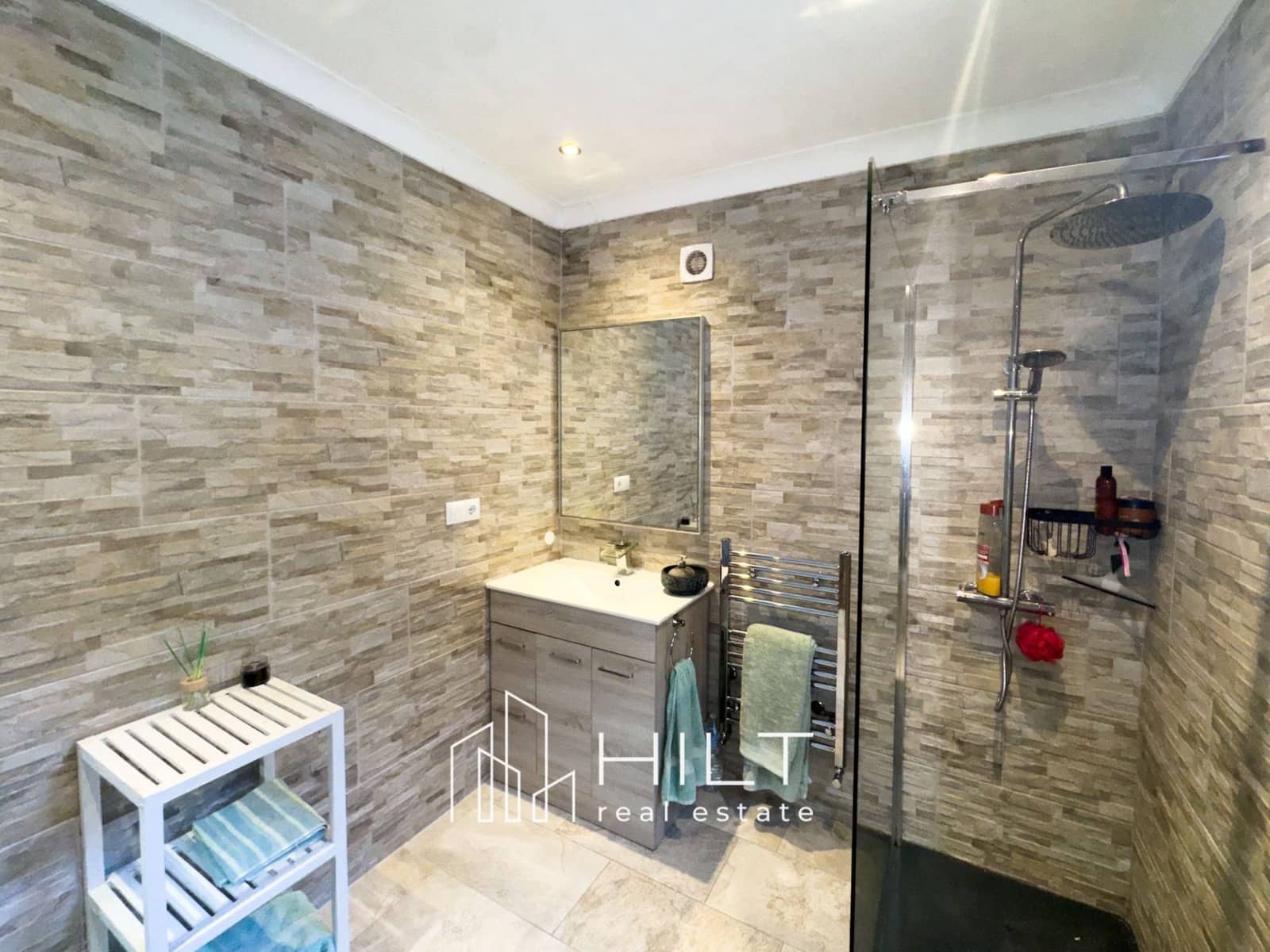 4 bedroom Villa for sale in Torremendo with pool garage - € 574,999 (Ref: 9410644)