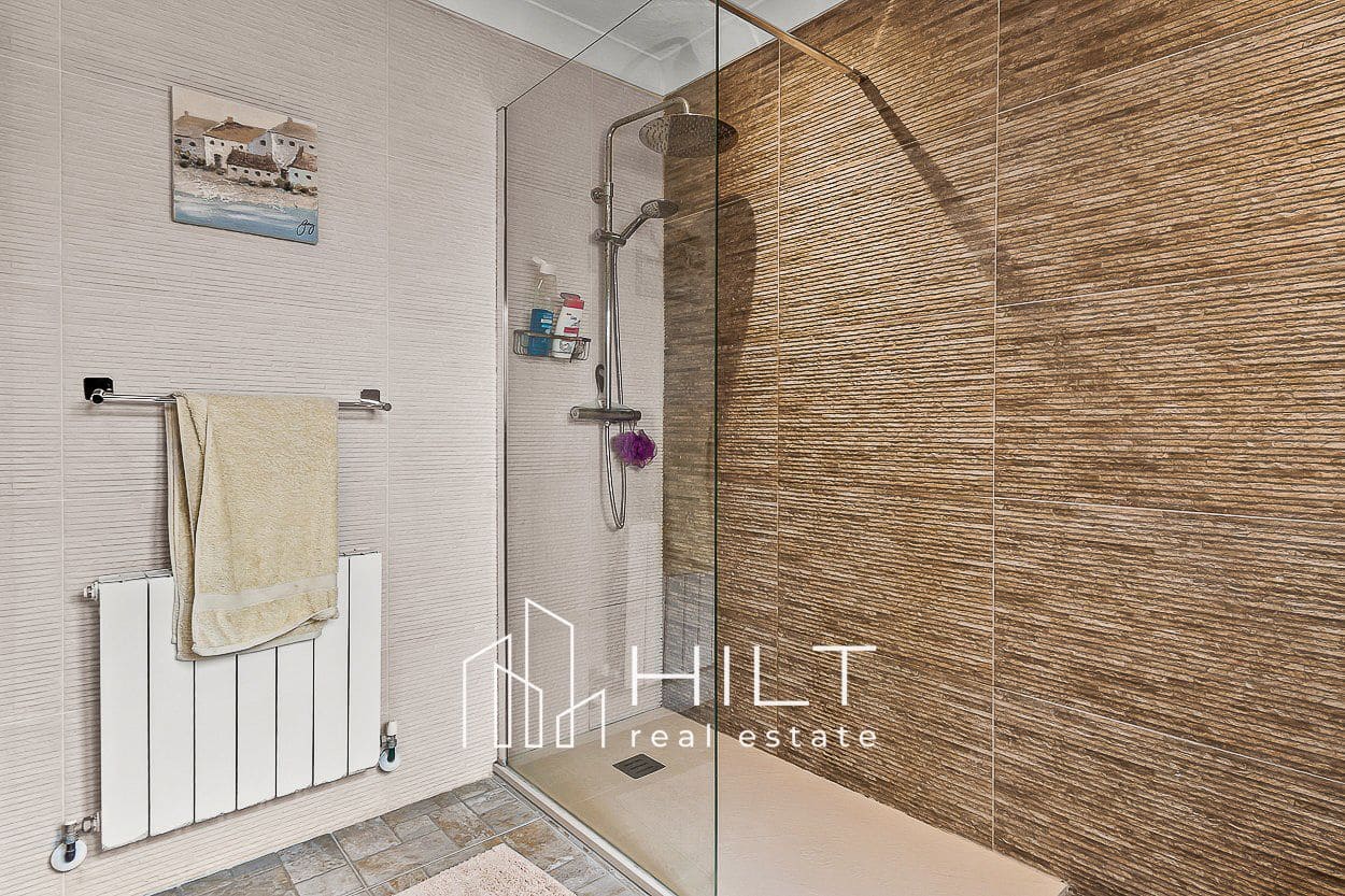 4 bedroom Villa for sale in Torremendo with pool garage - € 544,899 (Ref: 9410644)