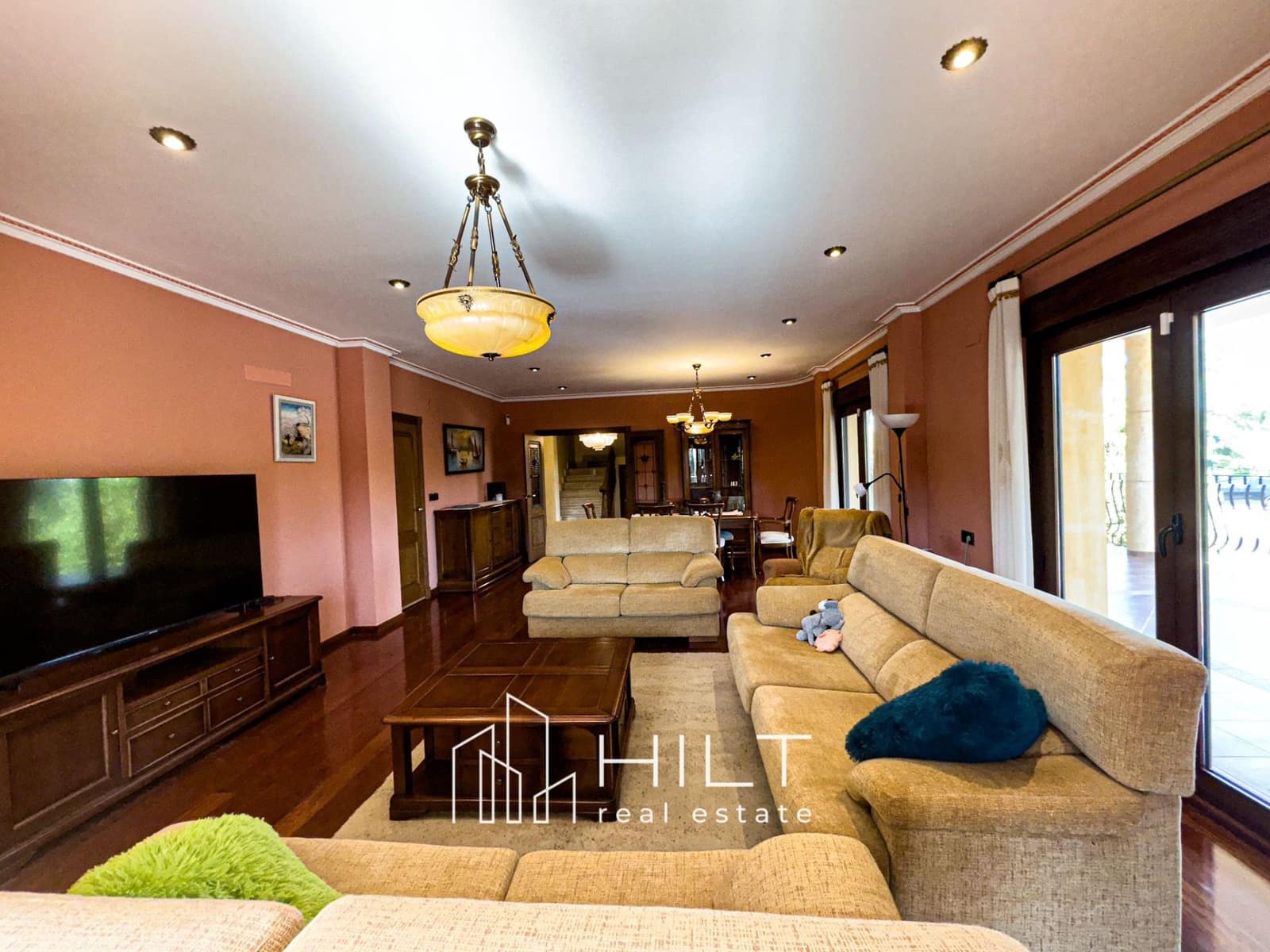 5 bedroom Villa for sale in Orihuela with pool garage - € 673,900 (Ref: 9410645)