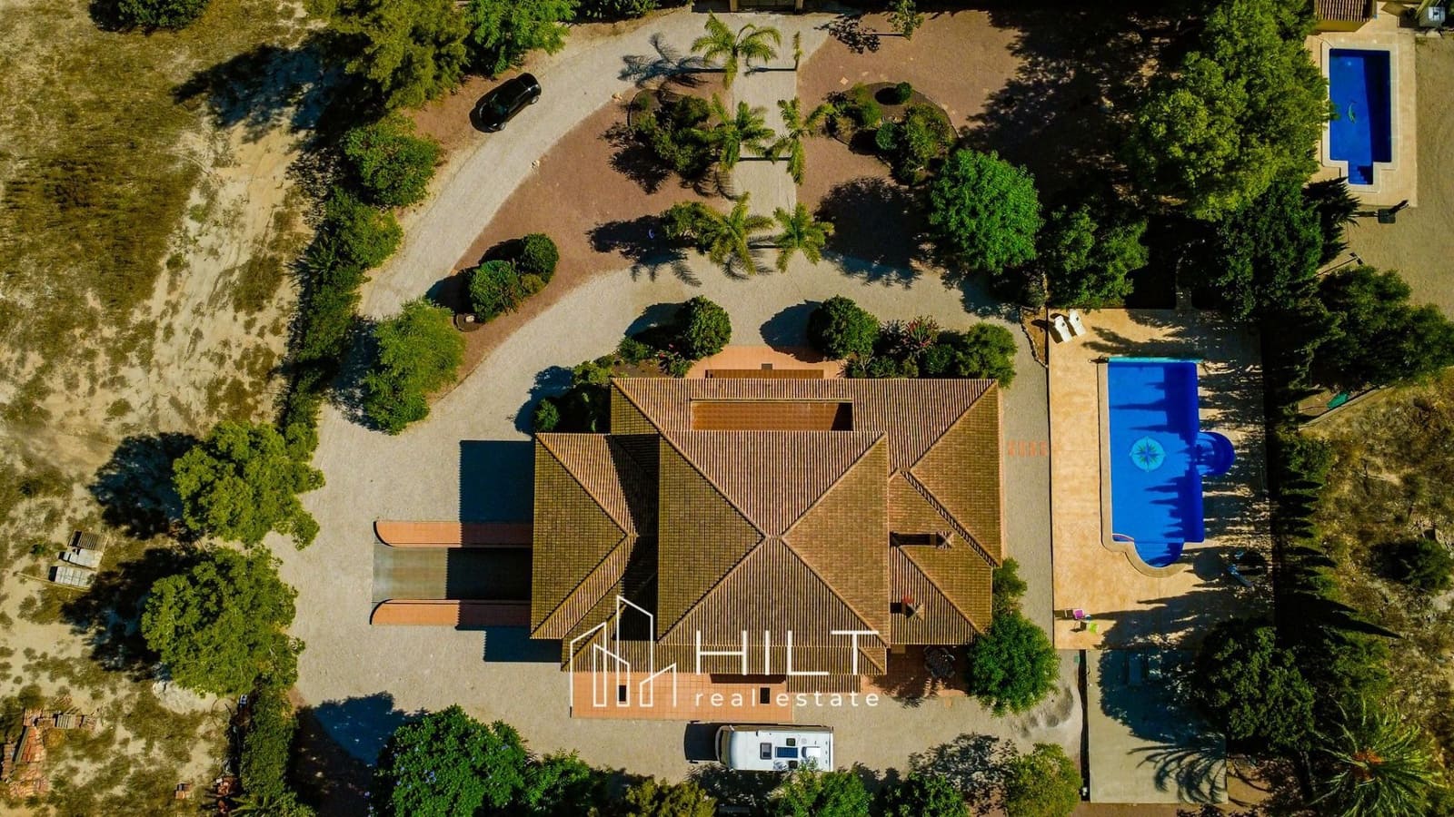 5 bedroom Villa for sale in Orihuela with pool garage - € 673,900 (Ref: 9410645)