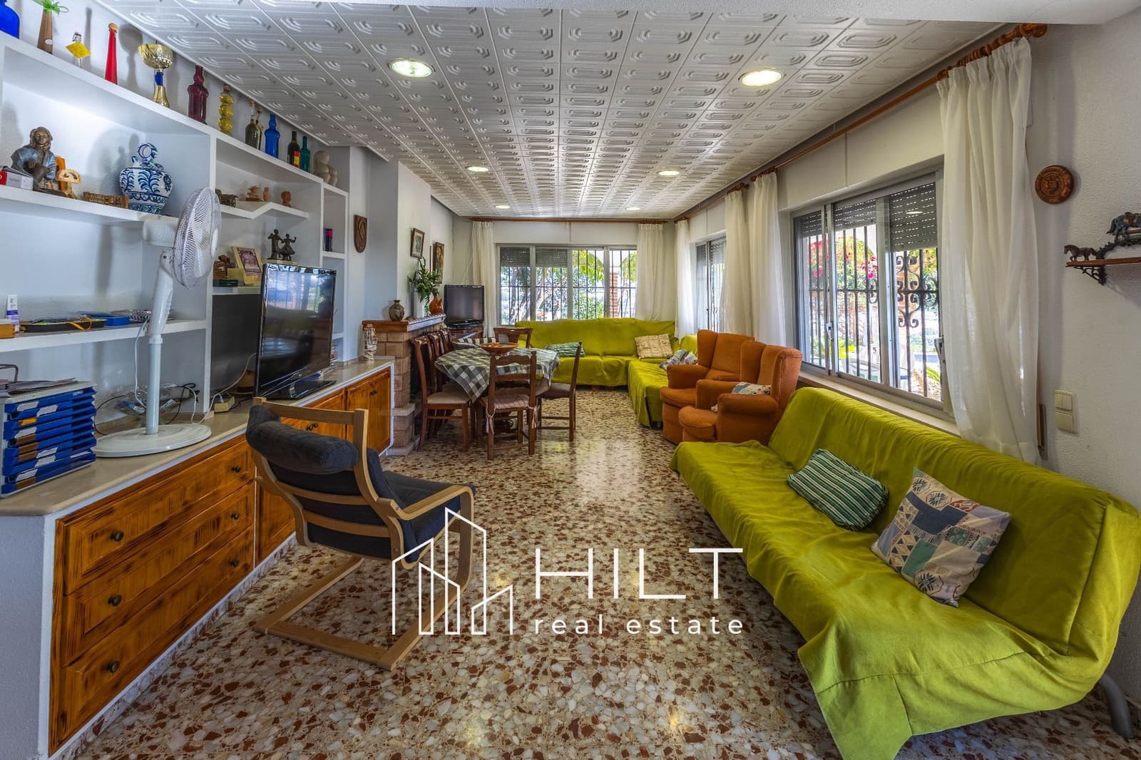 4 soveværelse Villa til salg i Fortuna med swimmingpool garage - € 369.999 (Ref: 9445867)