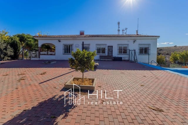 4 soveværelse Villa til salg i Fortuna med swimmingpool garage - € 369.999 (Ref: 9445867)