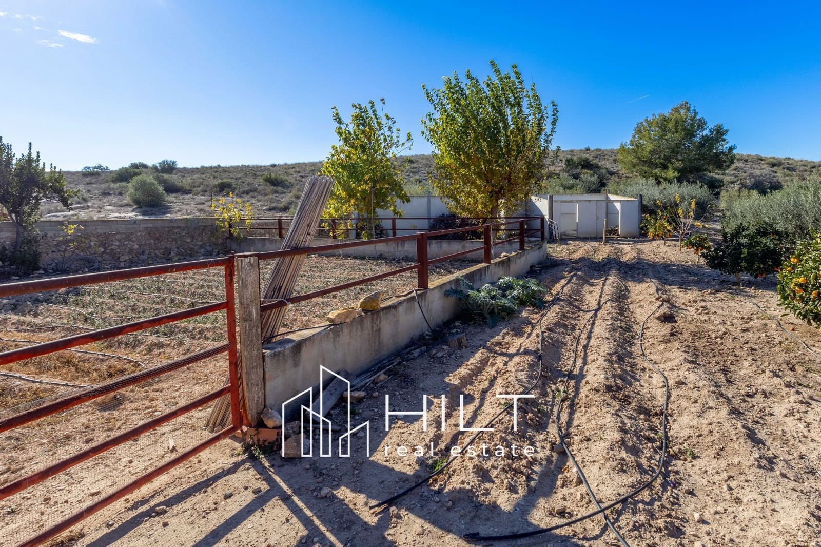 4 soveværelse Villa til salg i Fortuna med swimmingpool garage - € 369.999 (Ref: 9445867)