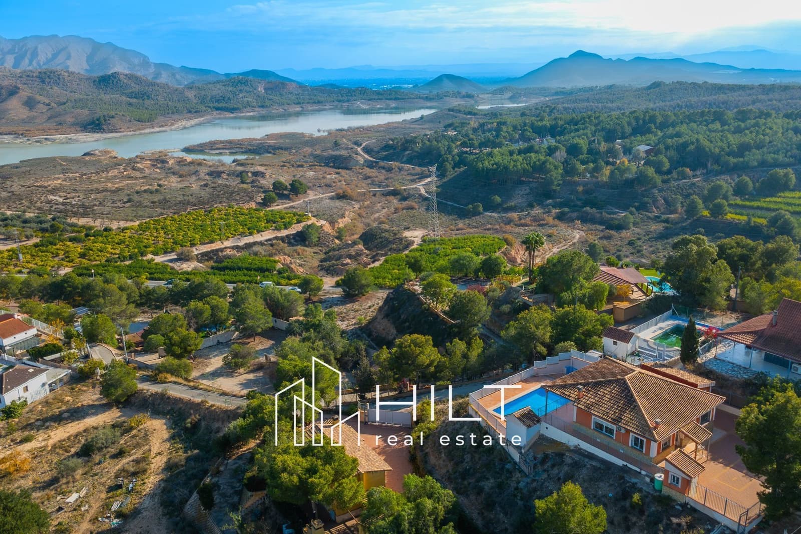 4 Zimmer Villa zu verkaufen in Fortuna mit Pool Garage - 269.999 € (Ref: 9455921)