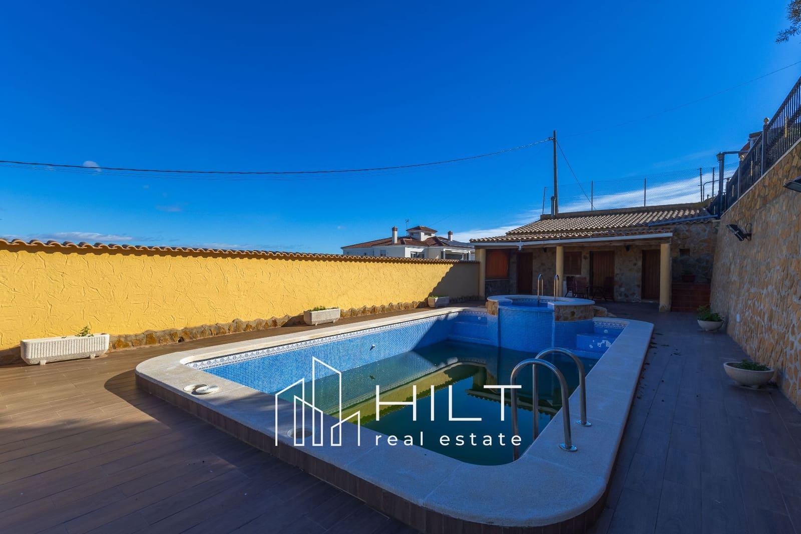 4 makuuhuone Huvila myytävänä paikassa Bigastro mukana uima-altaan 
autotalli - 454 899 € (Ref: 9518486)