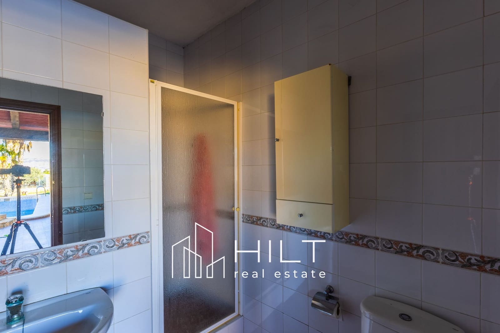 4 makuuhuone Huvila myytävänä paikassa Bigastro mukana uima-altaan 
autotalli - 454 899 € (Ref: 9518486)