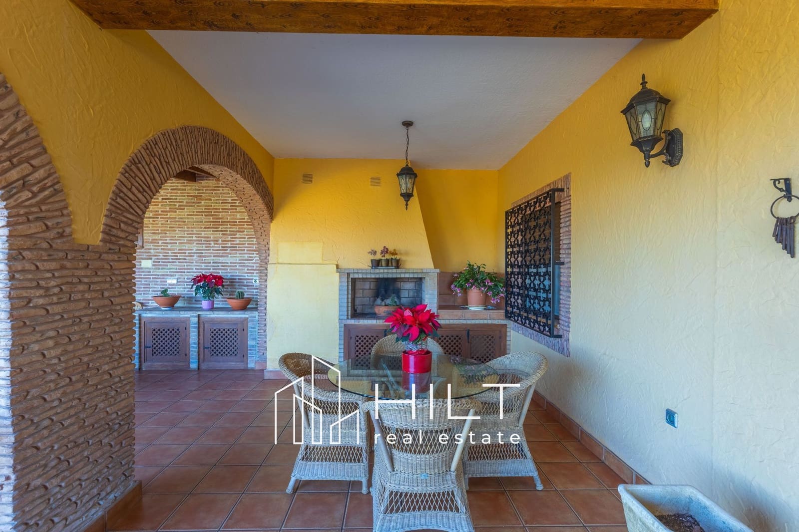 4 makuuhuone Huvila myytävänä paikassa Bigastro mukana uima-altaan 
autotalli - 454 899 € (Ref: 9518486)