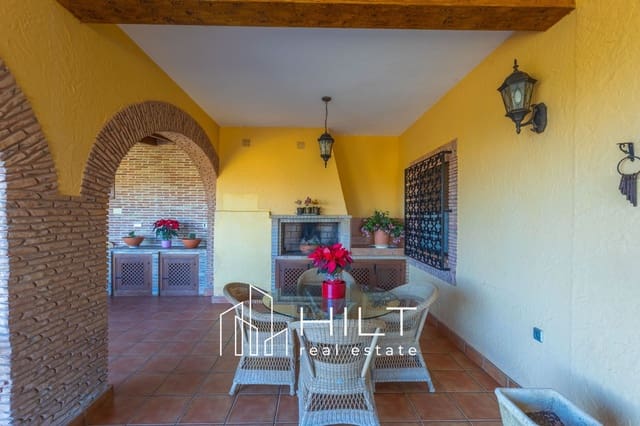 4 makuuhuone Huvila myytävänä paikassa Bigastro mukana uima-altaan 
autotalli - 454 899 € (Ref: 9518486)