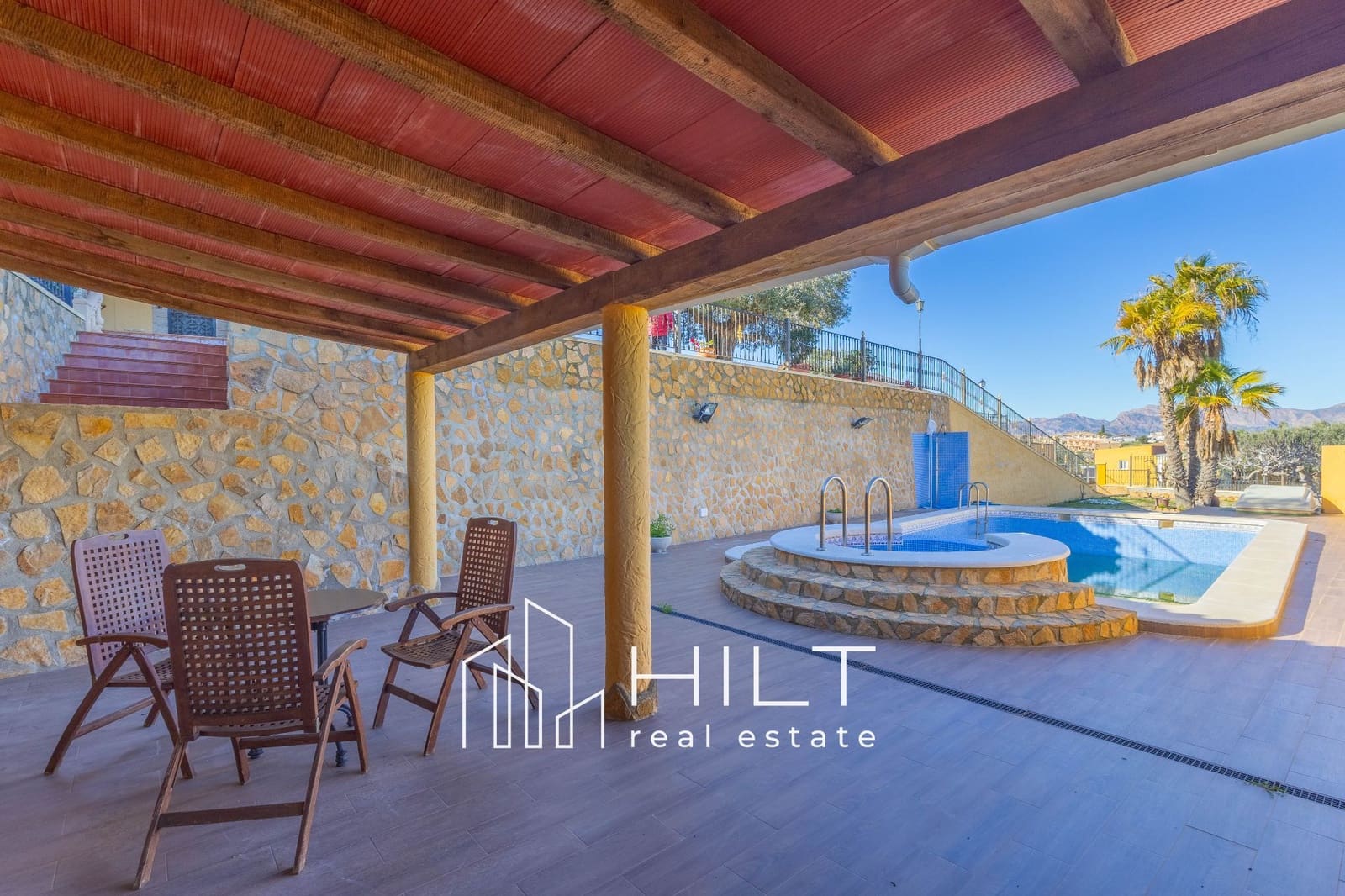 4 makuuhuone Huvila myytävänä paikassa Bigastro mukana uima-altaan 
autotalli - 454 899 € (Ref: 9518486)