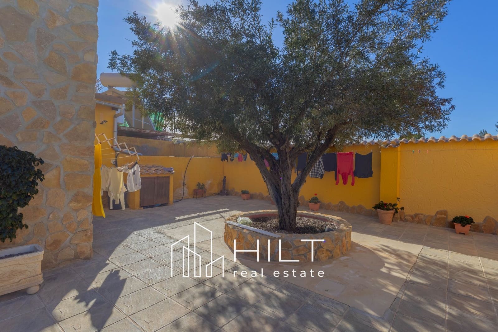 4 makuuhuone Huvila myytävänä paikassa Bigastro mukana uima-altaan 
autotalli - 454 899 € (Ref: 9518486)