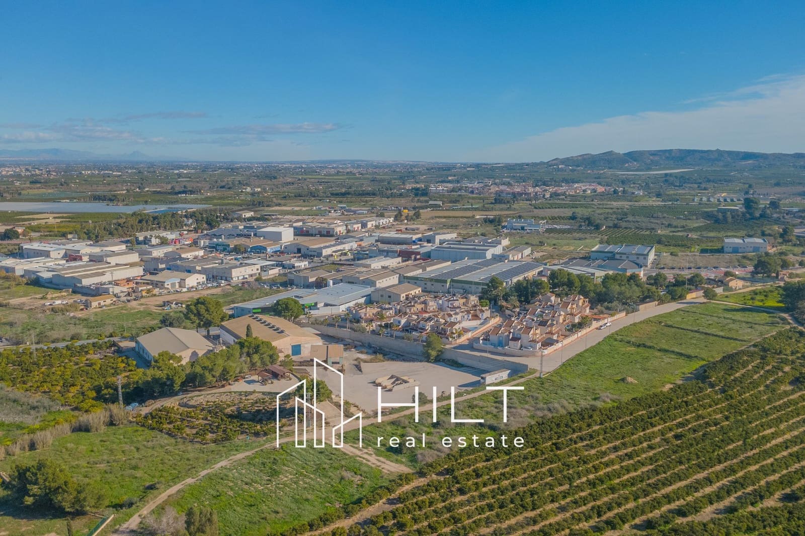 4 makuuhuone Huvila myytävänä paikassa Bigastro mukana uima-altaan 
autotalli - 454 899 € (Ref: 9518486)