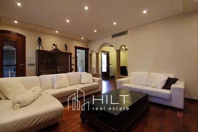 Chalet de 6 habitaciones en Orihuela Costa, Orihuela en venta con piscina garaje - 1.254.999 € (Ref: 9526185)