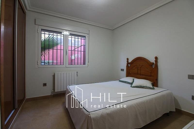 6 slaapkamer Villa te koop in Orihuela Costa met zwembad garage - € 1.254.999 (Ref: 9529499)