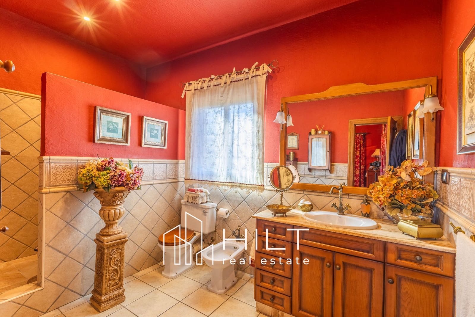 Chalet de 4 habitaciones en Orihuela en venta con piscina garaje - 454.899 € (Ref: 9570708)