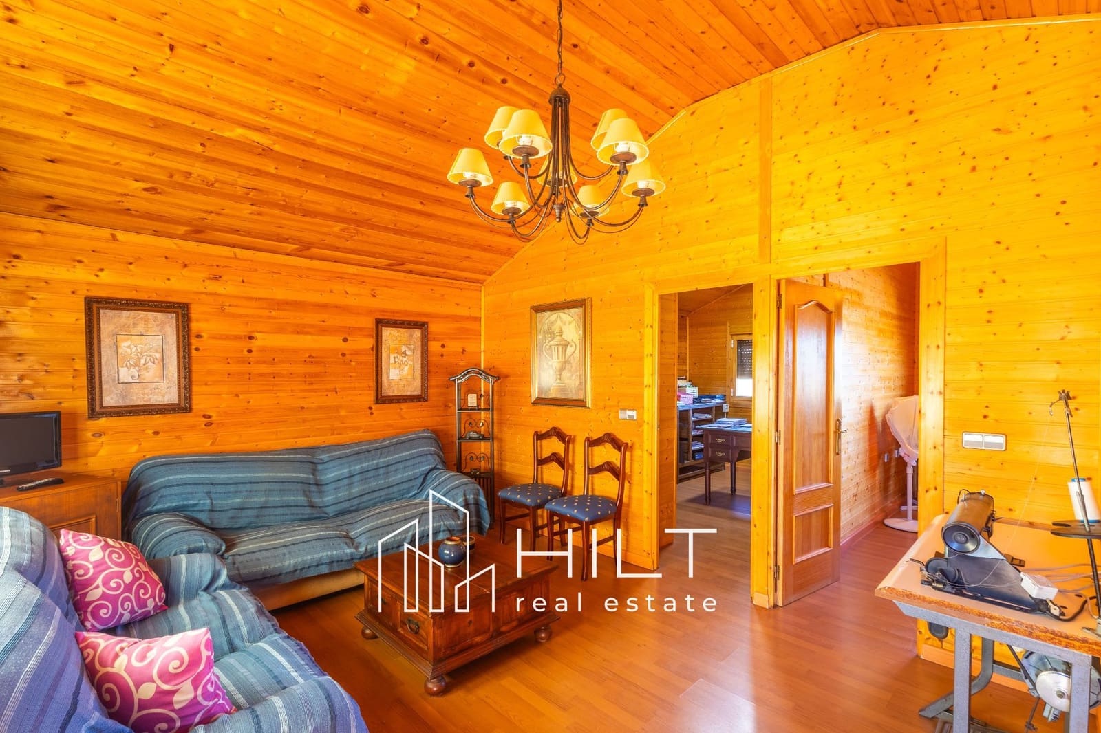 Chalet de 4 habitaciones en Orihuela en venta con piscina garaje - 454.899 € (Ref: 9570708)